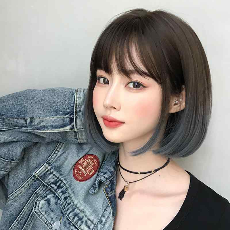 フルウィッグ レディース ショート ボブ 自然 ウィッグ かつら おしゃれ かわいい 自然な内巻き 小顔効果 医療用 かつら ウイッグ ボブショート 大人っぽく見せる グラデーション 耐熱性 普段使い 軽い 通気性