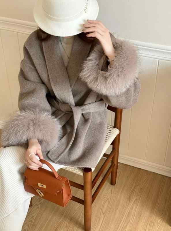 ウールコート レディース フォックスファー ロングコート リアルファー ショールカラー ダブルフェイス ベルト付き ガウンコート 冬物 アウター 暖かい 防寒 上着 通勤 通学 無地 冠婚葬祭 フォーマル ロング丈 羽織り｜やすらぎマーケット