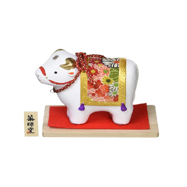 楽天市場】【開運干支置物】開運錦彩招福丑（子うし付）牛（うし）の