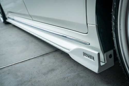 ROWEN JAPAN PREMIUM サイドステップ(FRP) 単色塗装済み トヨタ クラウン RS AZSH20/ARS220/GWS224用 (1T036J00#)【エアロ】【自動車パーツ】 ロェン ジャパンプレミアム