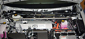 TOM'S UPPER PERFORMANCE ROD トヨタ プリウスα ZVW4＃用 フロント （53680-TZW31） 【補強パーツ】【自動車パーツ】トムス アッパーパフォーマンスロッド
