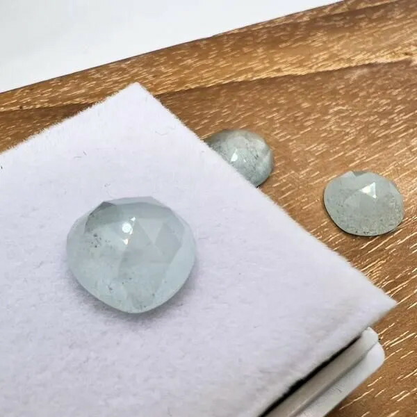 楽天市場】天然アクアマリン 天然石 アクアマリン ベリル アクア 宝石