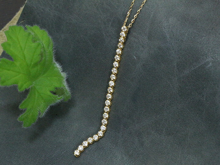 【ギフト応援プライス】【テニスダイヤモンド・シリーズ】ダイヤモンド 合計0.3ct リッチな縦ライン4cm 23石が揺れて煌めくK18YGネックレス 受注品/ 90,750円