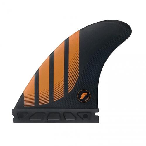 フューチャーズフィンシステム (FUTURES FINS) アルファピーシックスモデルスラスター3本セットミディアムFUTURES ALPHA SERIES P6 CARBON/ORANGE フィンサーフィン選び方サーフィン グのフィンシステム ショートボード 手作り ねじ ケース 怪我ウェットスーツ 夏