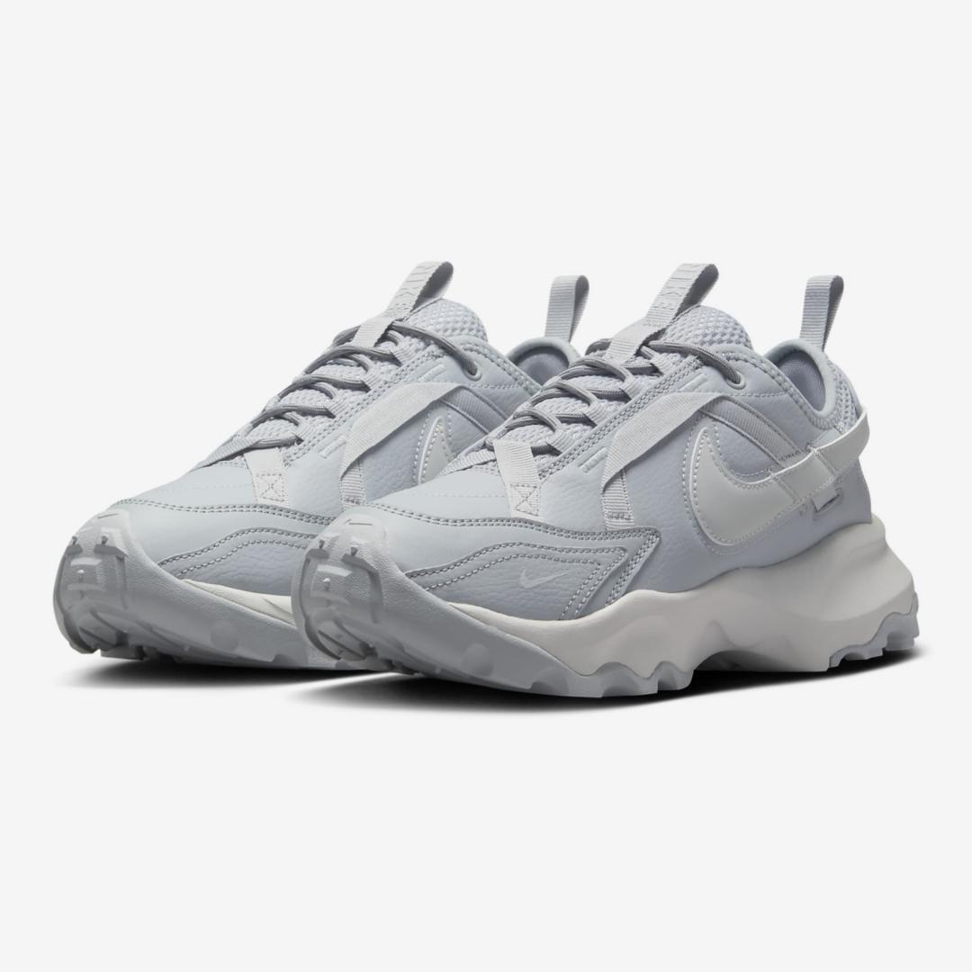 ⭐︎新品⭐︎NIKE TC7900セイル⭐︎24cm⭐︎箱付き⭐︎ 靴下 ギフト】送料無料 NIKE TC 7900 DD9682-100 ナイキ 韓国