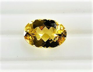 イエローベリル　オーバルカット 4.25ct　ルース