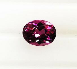 ロードライトガーネット　2.49ct ガーネット　ルース｜gem-ichinose