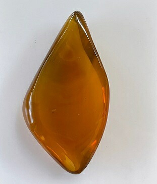 ドミニカ産　ブルーアンバー 74.48ct　琥珀　ルース
