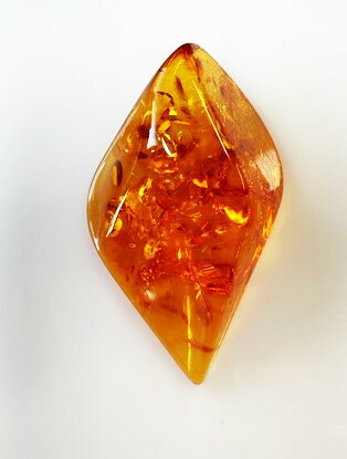 琥珀 フリーシェイプ 67.18ct ルース|gem-ichinose