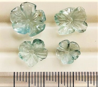 アクアマリン　花モチーフ　4個セット 4個合計　7.78ct　ルース