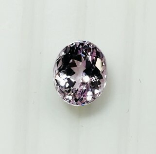 クンツァイト　オーバル　5.14ct　ルース