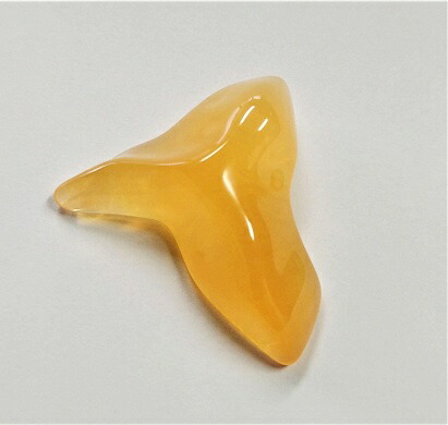 ファイヤーオパール　 フリーシェイプ　29.34ct　 ルース　