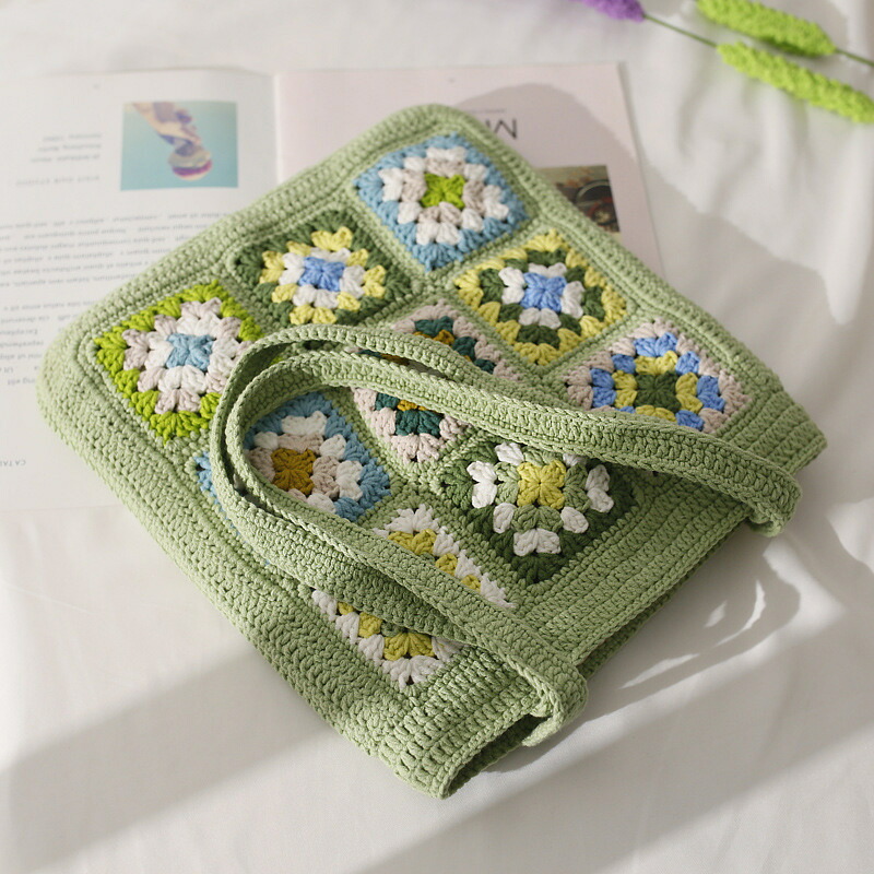 ハンドメイド かぎ編み グラニースクエア トートバッグ レディース ニットバッグ 手編みバッグ 花柄モチーフ 編み物バッグ ナチュラル コットン 手作り ショルダーバッグ 記念日 お祝い プチギフト