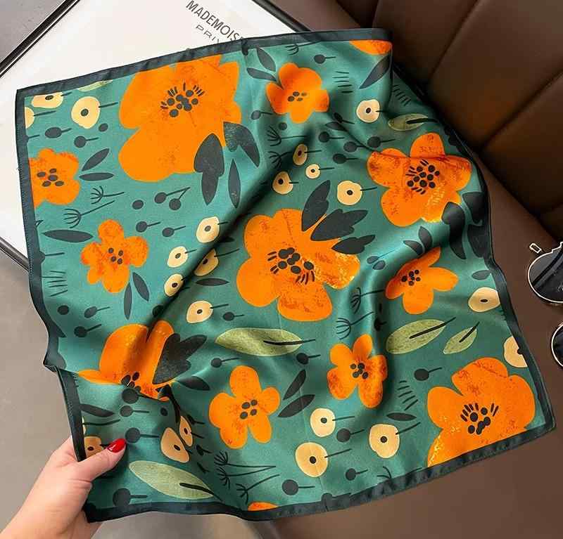 春夏 秋冬 レディース ファッション 53×53cm スカーフ ストール ショール 女性 おしゃれ かわいい 日焼け対策 シック 花柄 花 フラワー