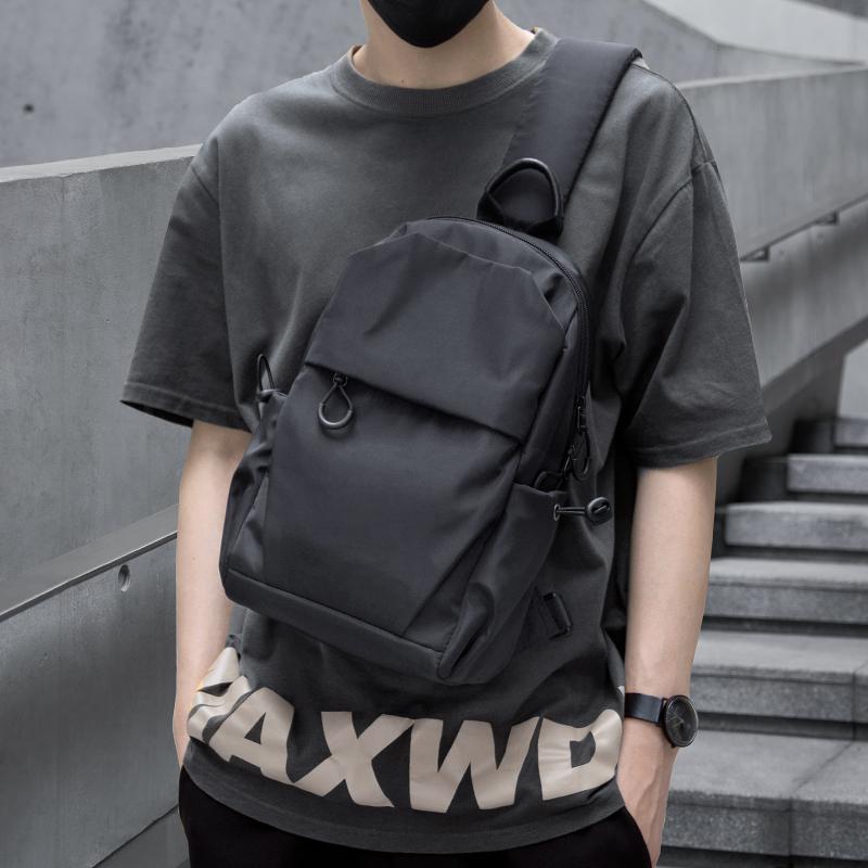 メンズ ファッション おしゃれ かっこいい クロス ボディバッグ メンズ ストリート メンズ チェスト バッグ 軽量 ショルダーバッグ ファッション カジュアル 多目的 小型 バック パック 夏