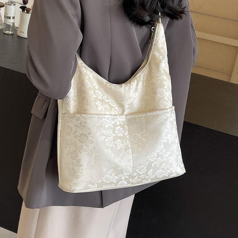 レディース ファッション 春夏 秋冬 女性 かわいい おしゃれ 韓国 鞄 バッグ 上品 大人 刺繍 シンプル 大容量 ショルダー ポケット 収納