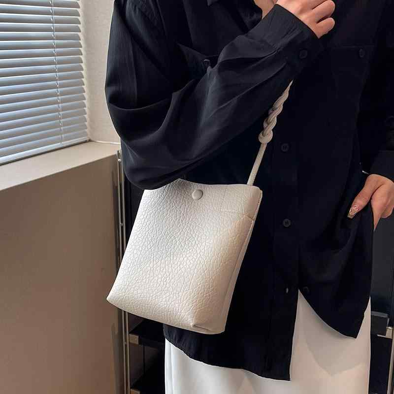 レディース ファッション 春夏 秋冬 女性 かわいい おしゃれ 韓国 鞄 バッグ 上品 大人 女性 カジュアル シンプル ショルダー｜YKC8