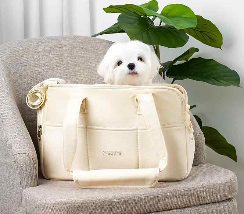 犬 猫 キャリー ペット 外出 バッグ ポータブル 運ぶ 軽量 トート ショルダー シンプル かわいい おしゃれ 通気性 ギンガムチェック 枕 マット セット ポケット 収納 便利｜YKC8