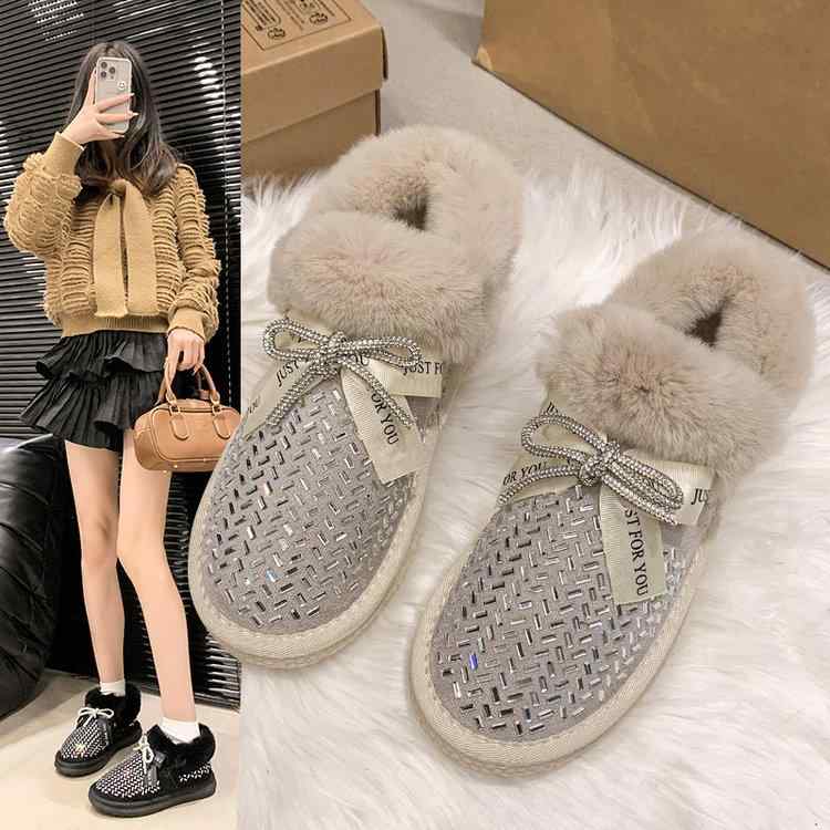 女性 韓国 おすすめ 秋冬 レディース ファッション かわいい おしゃれ シンプル 靴 ブーツ ラインストーン スノー 裏起毛 厚手 暖かい ショート リボン キラキラ ふわふわ|YKC8