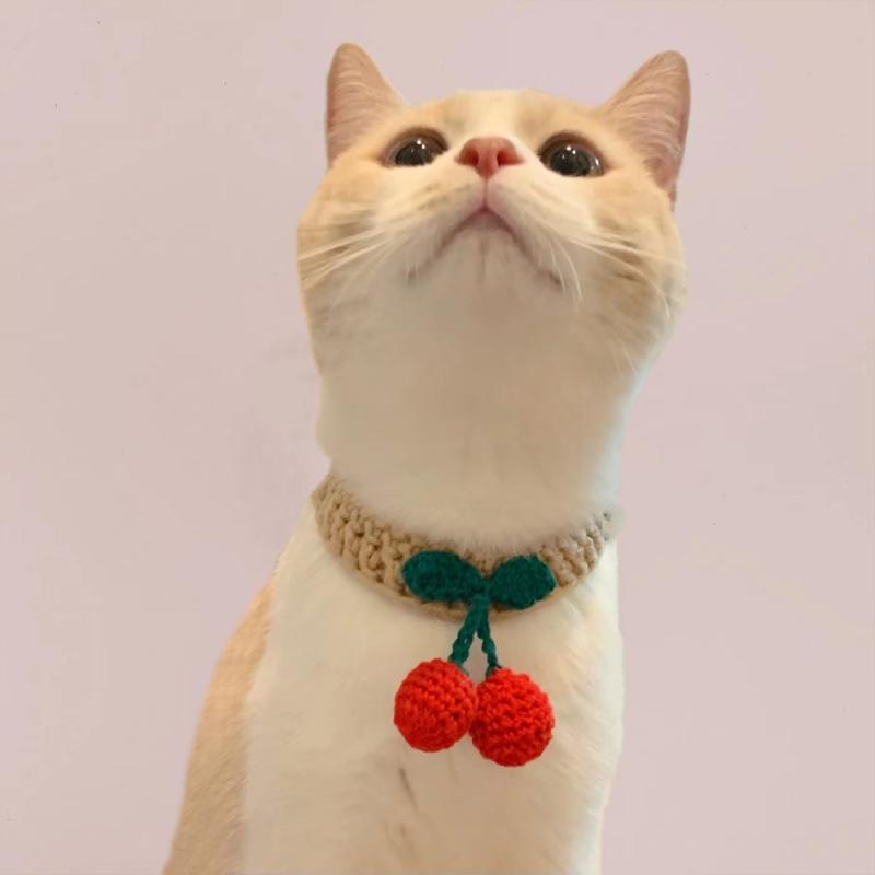おすすめ 犬 猫 愛玩動物 グッズ 可愛らしい 今めかしい 頸飾り かざり付ける 編み物 分かりやすい さくらんぼ 桜んぼう