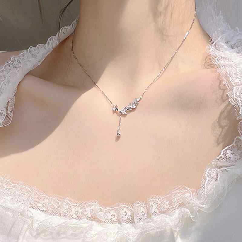韓国 おすすめ レディース ファッション 女性 装飾 かわいい おしゃれ アクセサリー ジュエリー ネックレス プレゼント ギフト 友達 カップル 恋人 シルバー 銀 999 高級 チェーン キラキラ ラインストーン ブレスレット ピアス ボックス 箱|YKC8