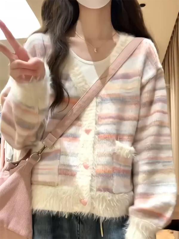 女性 レディース ファッション おしゃれ かわいい 韓国 秋 冬 エレガント セーター カーディガン ゆったり Vネック ニット ボーダー フワフワ ポケット パステルカラー ハート ボタン トップス 長袖