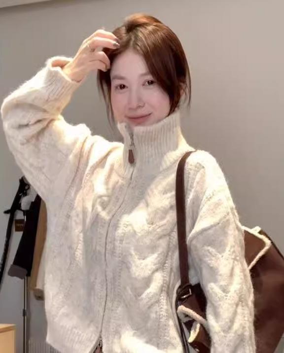 女性 レディース ファッション おしゃれ かわいい 韓国 秋冬 タートルネック セーター 厚手 ジッパー カーディガン ジャケット ニット トップス 長袖 シンプル|YKC8