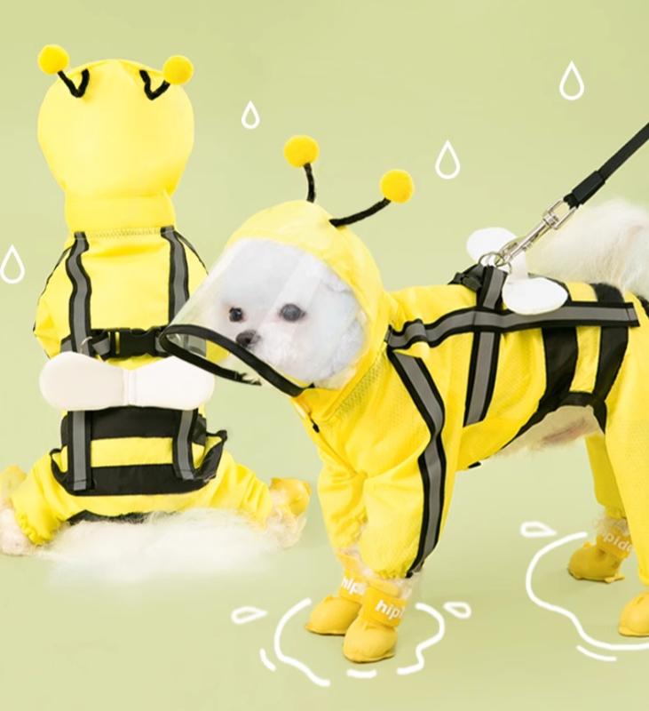 ドッグウェア 春夏 秋冬 ペット 犬 猫 服 散歩 かわいい おしゃれ 衣装 レインコート 防水 雨 カッパ ポンチョ リード 蜂 パイナップル イチゴ イラスト チェック ハート クリア 透明 恐竜 カラフル 牛柄｜YKC8