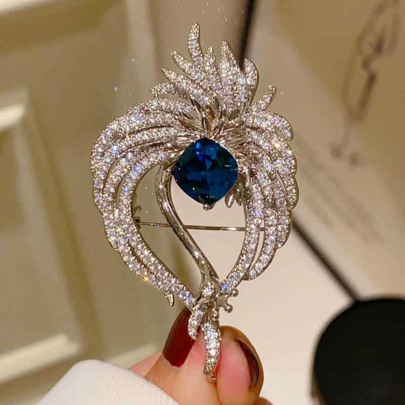 ギフト 母の日 敬老 プレゼント レディース ファッション 女性 装飾 おしゃれ かわいい アクセサリー ジュエリー ブローチ コサージュ エレガント 高級 韓国 キラキラ ラインストーン レトロ フェニックス 羽 クリスタル ピン 鳥