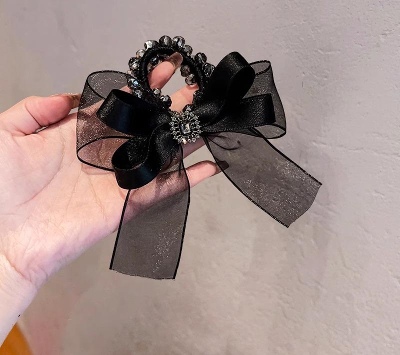 レディース ファッション 女性 かわいい おしゃれ 韓国 高級 ギフト プレゼント アクセサリー ジュエリー 髪飾り ヘア 軽量 クリスタル ビーズ キラキラ ラインストーン バンド メッシュ ヘッド ゴム シンプル リボン 装飾｜YKC8