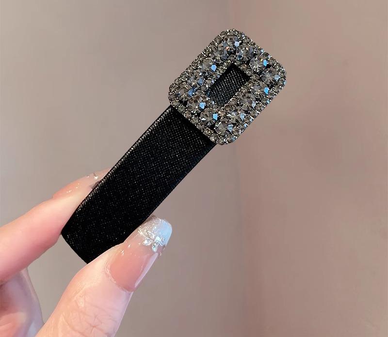 レディース ファッション 女性 かわいい おしゃれ 韓国 高級 ギフト プレゼント アクセサリー ジュエリー 髪飾り ヘア レトロ スクエア シンプル クリップ ピン 前髪 クリスタル キラキラ ラインストーン 装飾