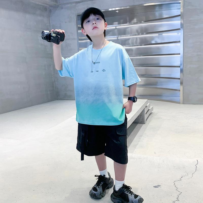 春夏 秋 冬 キッズ 子供 ベビー 赤ちゃん ファッション おしゃれ かわいい かっこいい 男 女 韓国 男子 夏服 夏 文字 プリント 半袖 サイズ 子供用 夏服 ショート パンツ グラデーション|YKC8