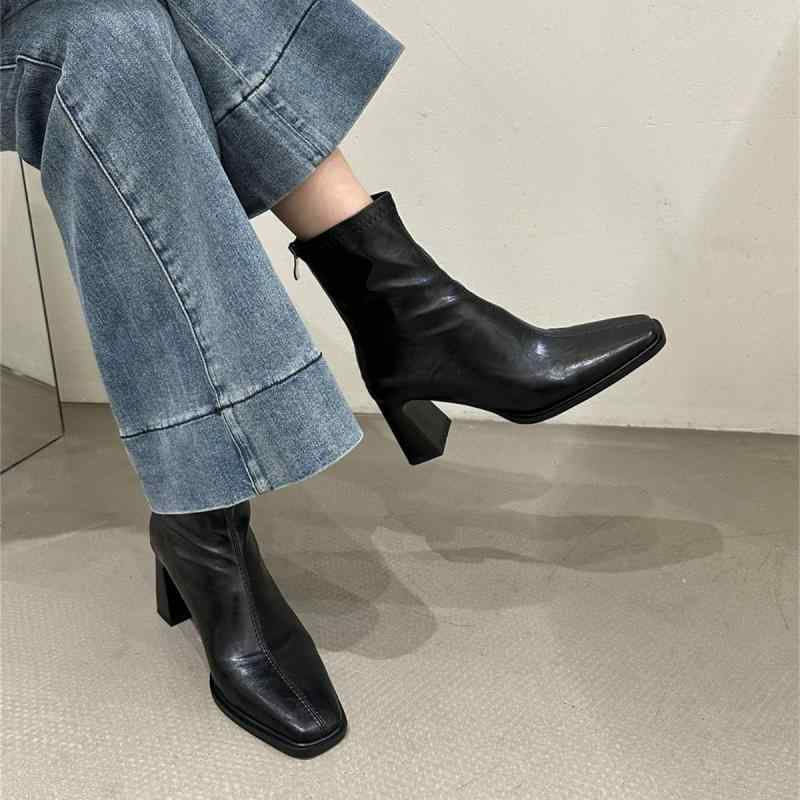ブーツ レディース 太ヒール ショートブーツ スクエアトゥ ハイヒール 6cm~8cm チャンキーヒール 合皮 フェイクレザー 美脚 脚長 秋冬 ブラック 黒 ブラウン 茶色