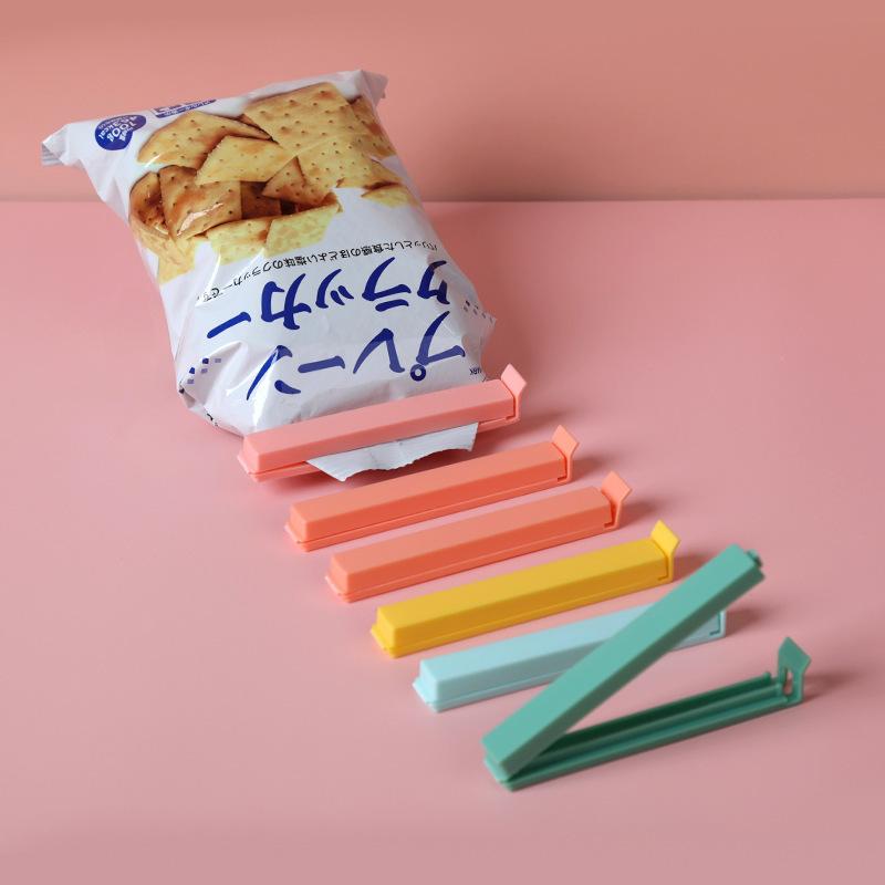 キッチン 袋止めクリップ 食品保存クリップ スナック菓子クリップ 茶葉クリップ ポテトチップスクリップ プラスチック製 6本セット 混色3｜YKsakai