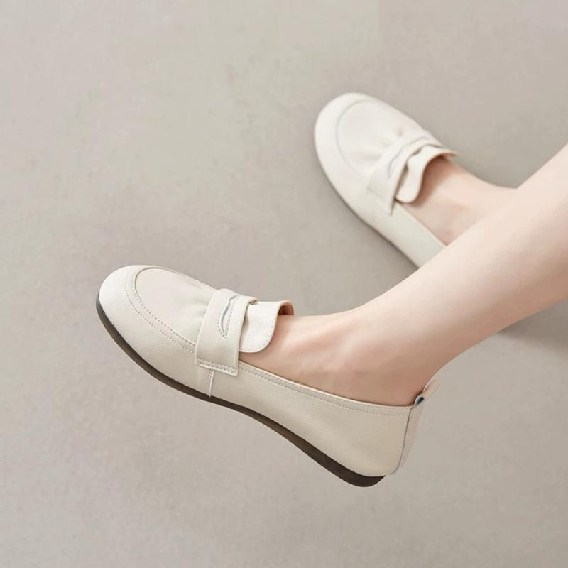 パンプス レディース 牛皮 置き目踵 平べったい 一方ならずなりにくい 歩き分かりやすい 履き分かりやすい 平ったいシューズ モカシン ラウンドトゥ 粗踵 分かりやすい 心地好い パステル色の ホンブルグ帽 革 黒 黒いこと ベージュ 春夏秋冬