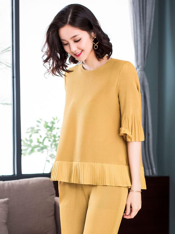 Tシャツ レディース トップス 婦人服 春夏 接触冷感 ゆったり ラウンドネック 半袖 喇叭袖 黄色 カーキ色 きれいめ 通勤 OL