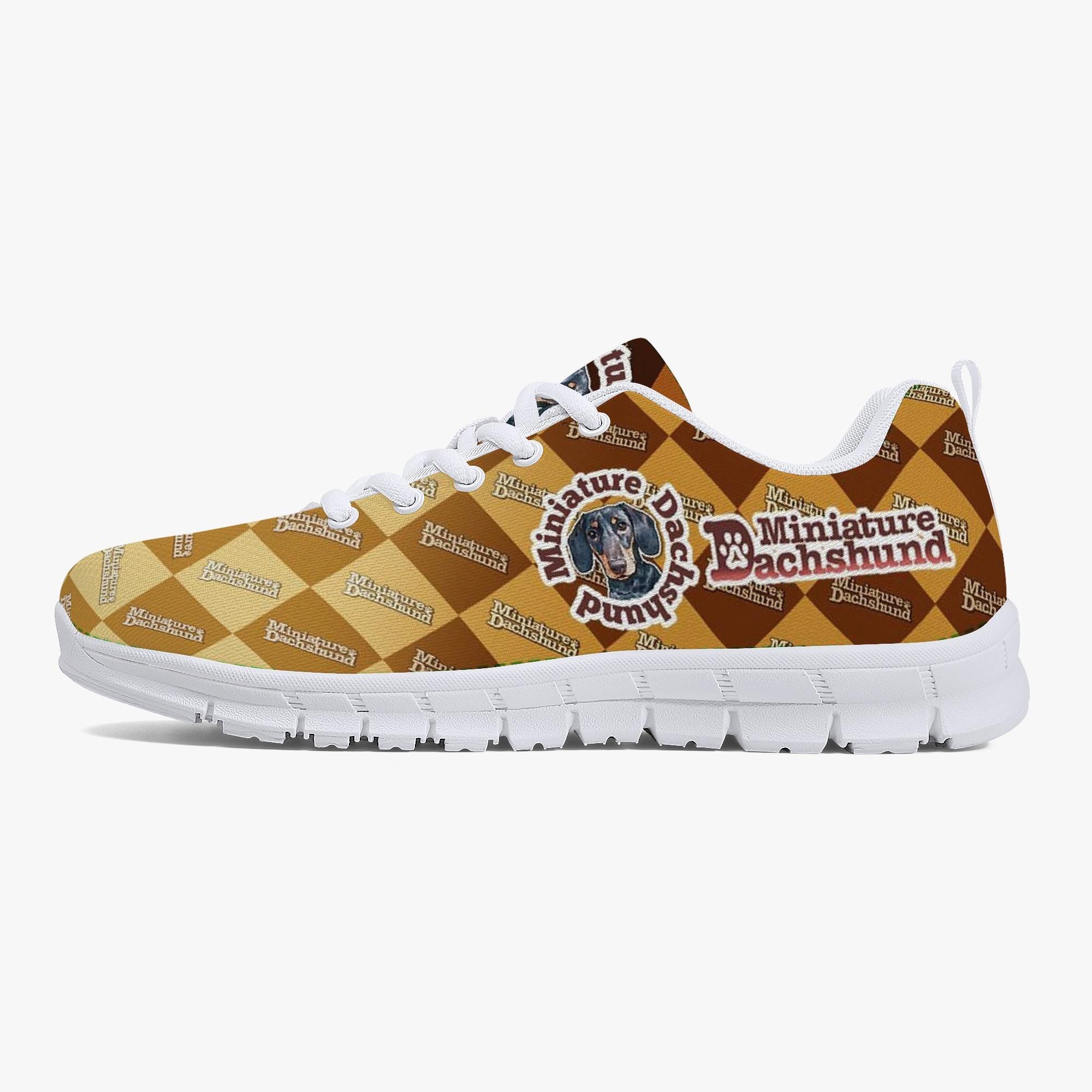 ダックスフンド 柄のランニングシューズ (ランニングシューズ（シリーズ１）) ランニングシューズ メンズ レディース シューズ 全て ドッグ ペット ペットグッズ おちたけみち プリントン