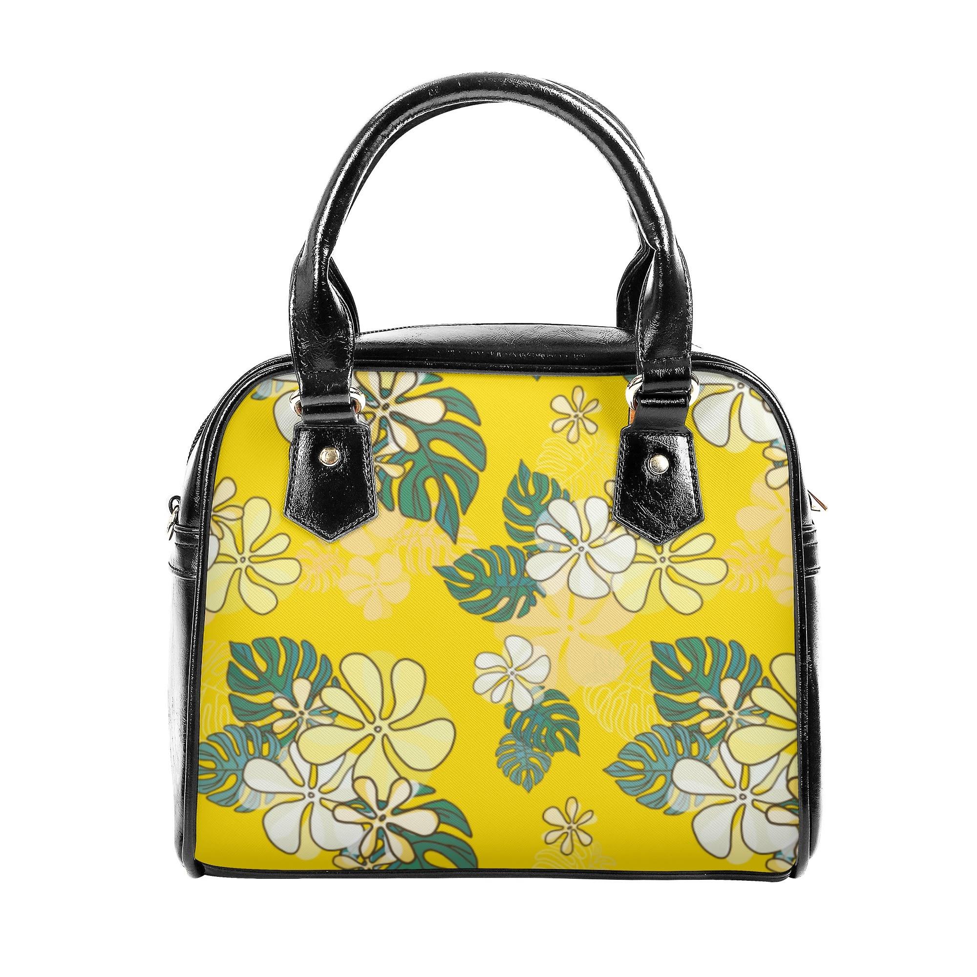 Yellow Hawaiian(2WAYショルダーバッグ) 2WAYショルダーバッグ レディース バッグ アート 花柄 ハワイ ハワイアン 黄色 鮮やか プルメリア さとみん。 _ID018