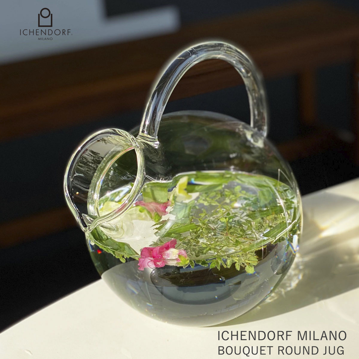 【P10倍！更にクーポン券も♪】イッケンドルフ ミラノ ウォータージャグ BOUQUET ROUND JUG 瑠璃 澄み切った 入れもの 今めかしい お役目用 1.5L ポット 差し上げ物 イタリア共和国  ICHENDORF MILANO