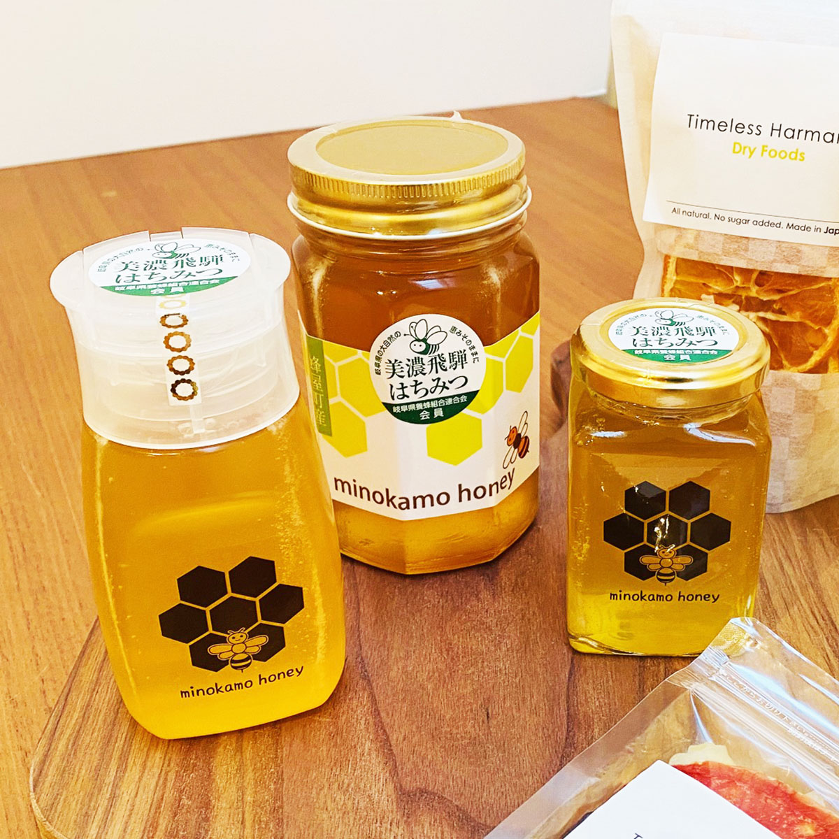 楽天市場 クーポン Minokamo Honey 百花蜜 300g 生はちみつ 100 純粋 チューブ式プラ容器詰め 美濃加茂ハニー 蜂屋の はちみつ セール マラソン Yo Ko