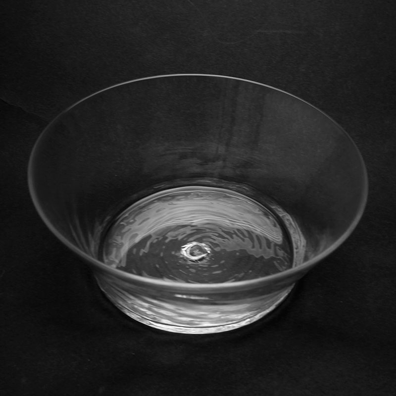 ガラス:モール平鉢・18cm・福地ガラス工房《中鉢・17.5cm》|和食器の愉しみ 工芸店ようび
