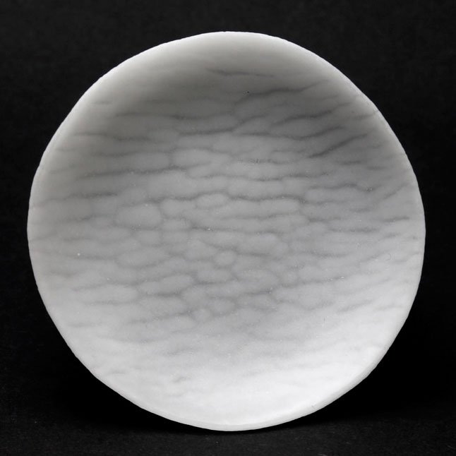 ガラス：さざなみ紋小皿8cm・透・d.Tam《豆皿・8.0cm》