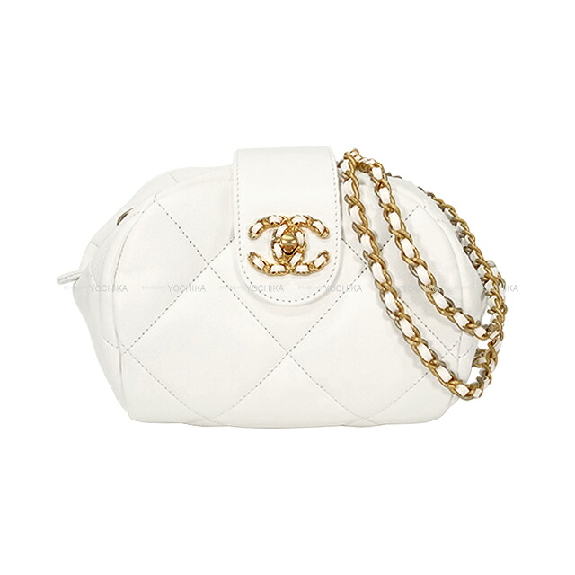 2024-2025年 メティエダールコレクション CHANEL シャネル マトラッセ カフ バッグ チェーン ココマーク 白 (ホワイト) シャイニーラムスキン アンティークゴールド金具 AS5602 ショルダーバッグ 新品(Metiers d'Art Matelasse Cuff Bag Chain Coco Shoulder bag)|YOCHIKA 京都下鴨店