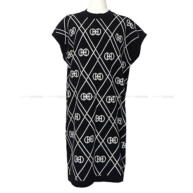 c*a様 HERMES H柄　半袖　ニット　新作　新品　エルメス　柔らかい HERMES（ニット/セーター）のフリマアイテム一覧 HERMES H柄 半袖