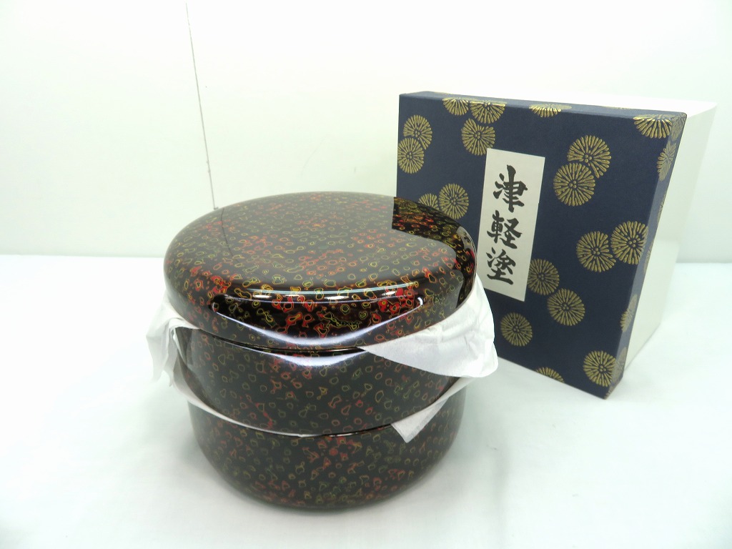 美濃焼 まるほんとーき 雅峰 ◆【和食器】美濃焼/青海波紋 蓋付扇五段重 K61023 雑貨 アンティーク 美濃焼 ギフト【未使用】 [0220519898] 楽天市場】美濃焼 まるほんとーき 雅峰 ◇【和食器】美濃焼/青海