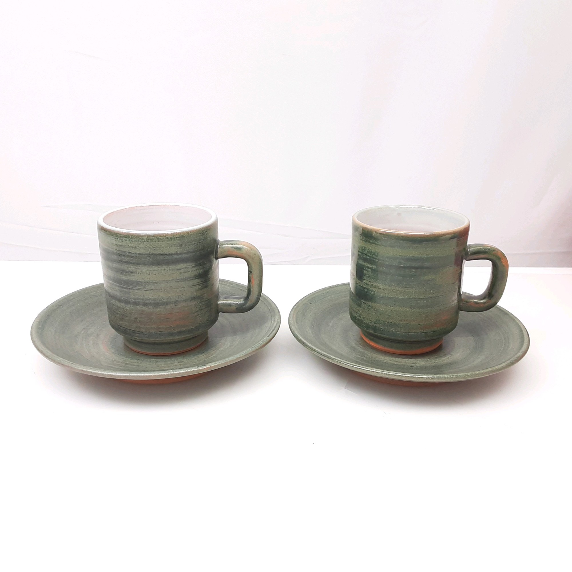 25k-027h【中古】【未当て嵌める品】八戸焼 昭山窯 カフェー碗皿 二客仕掛ける【9800円以上で沖縄・離島も貨物輸送無料】