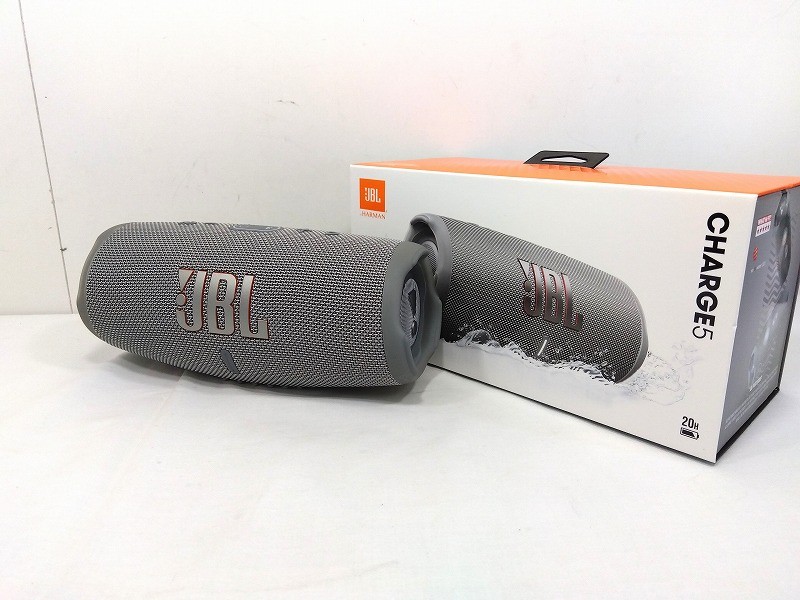 s25g-781k【中古】JBL ジェイビーエル 携帯型金棒引き Bluetooth 雨合羽 CHARGE5 薄墨色【9800円以上で沖縄・離島も貨物輸送無料】
