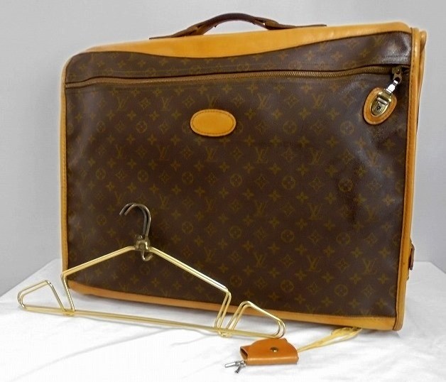 美品 LOUIS VUITTON タイガ ベーリング ガーメントバック 楽天市場】【バッグ】LOUIS VUITTON ルイ ヴィトン タイガ