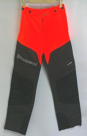 26g-695x【中古】Husqvana ﾊｽｸﾊﾞｰﾅ　PROTECTIVE WAIST TROUSERS　CLASSIC　46-5cm　529 5189-45 防護ｽﾎﾞﾝ【9800円以上で沖縄・離島も送料無料】｜四次元　ねっとフリマ
