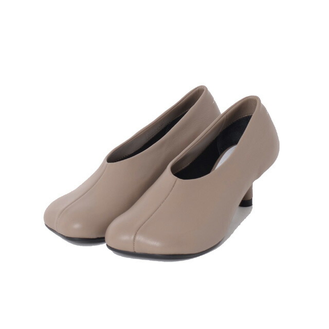エムエムシックス メゾンマルジェラ (MM6 MAISON MARGIELA) アナトミックヒールシューズ カーフレザー グレージュ\u003cbr /\u003es59wl0103t2146\u003cbr /\u003e 2024SS レディース春夏新作 貨物輸送無料 定め事取りまわし